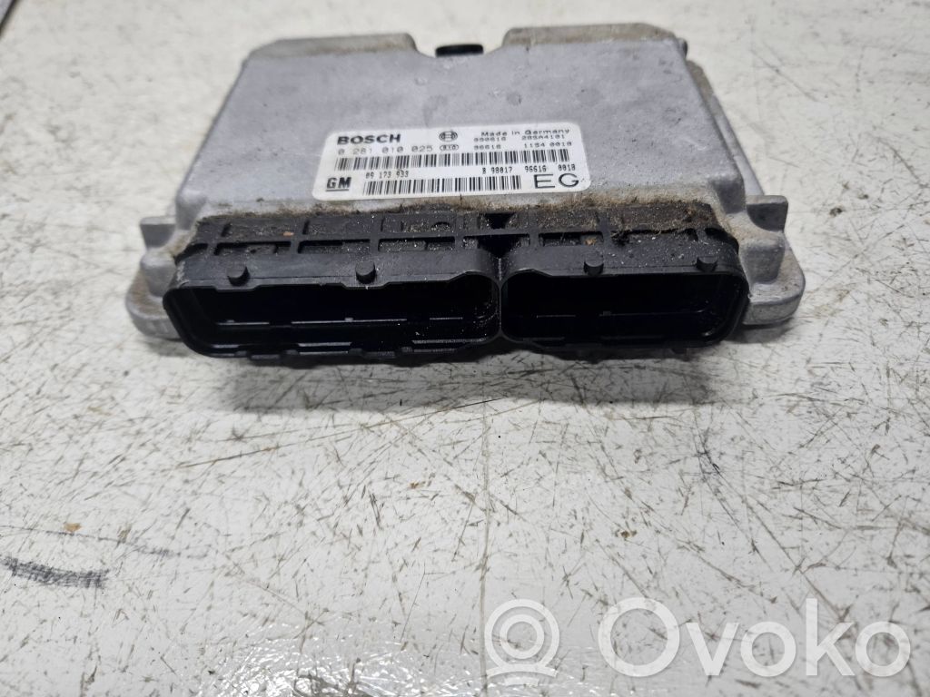 Opel Frontera B Engine control unit/module 
