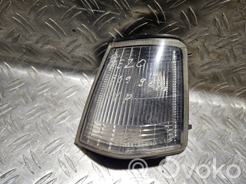 Peugeot 309 Front indicator light 