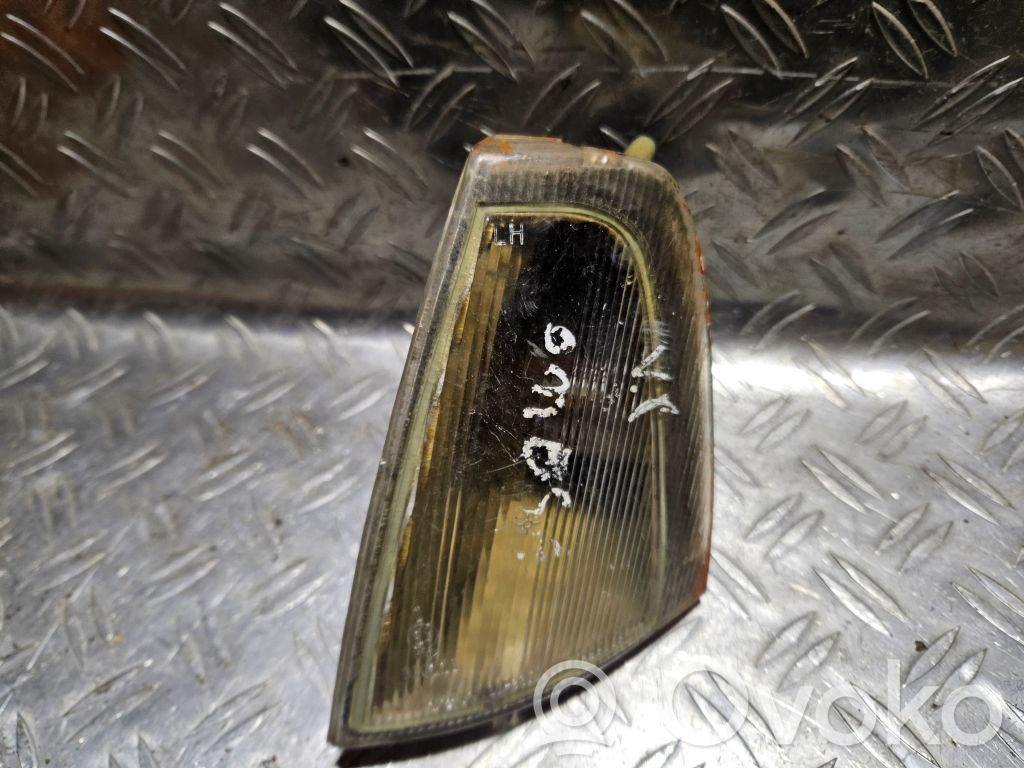 Opel Omega A Front indicator light 