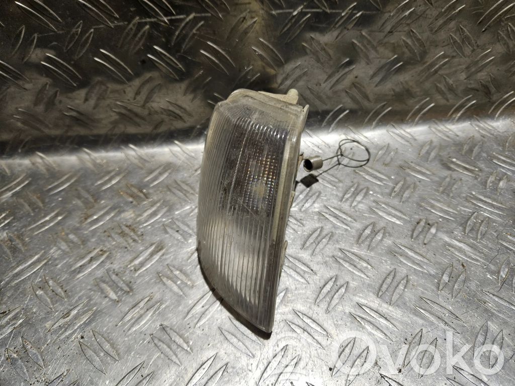 Front indicator light   7700815978