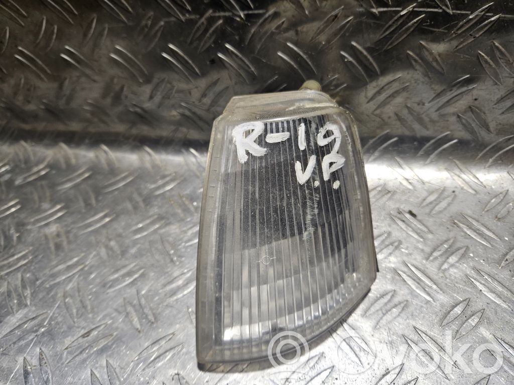 Renault 19 Front indicator light 