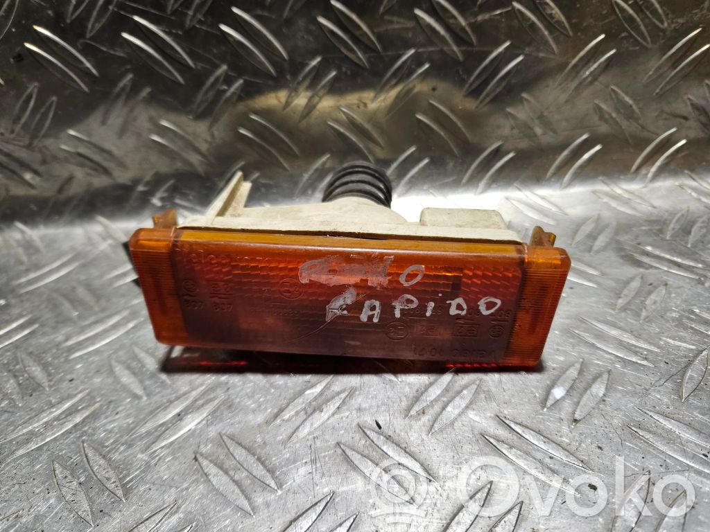 Renault Rapid Front indicator light 