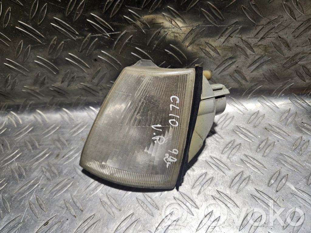 Renault Clio I Frontblinker 
