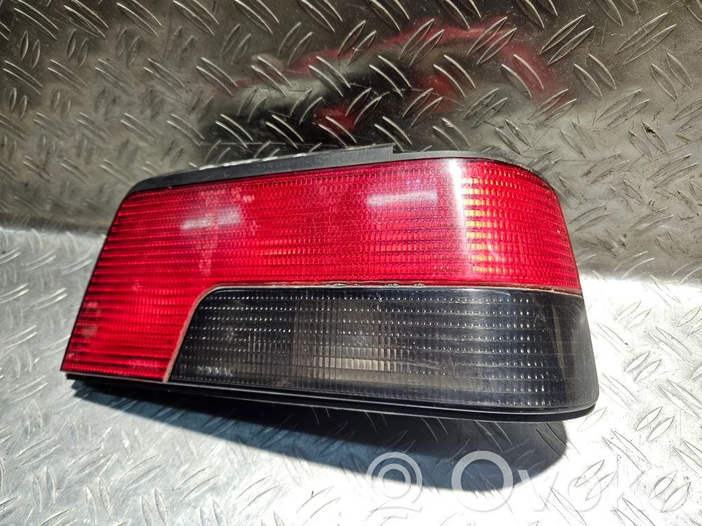 Peugeot 405 Lampa tylna 