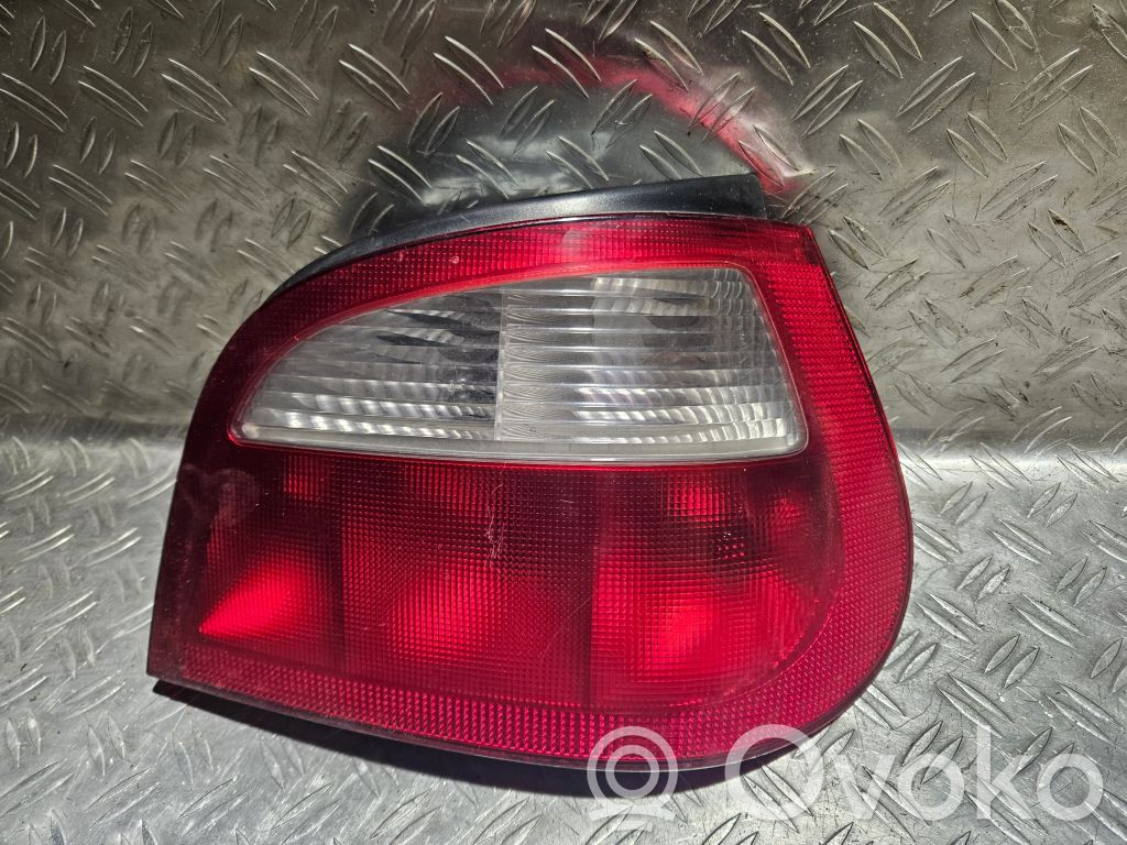 Renault Megane I Lampa tylna 