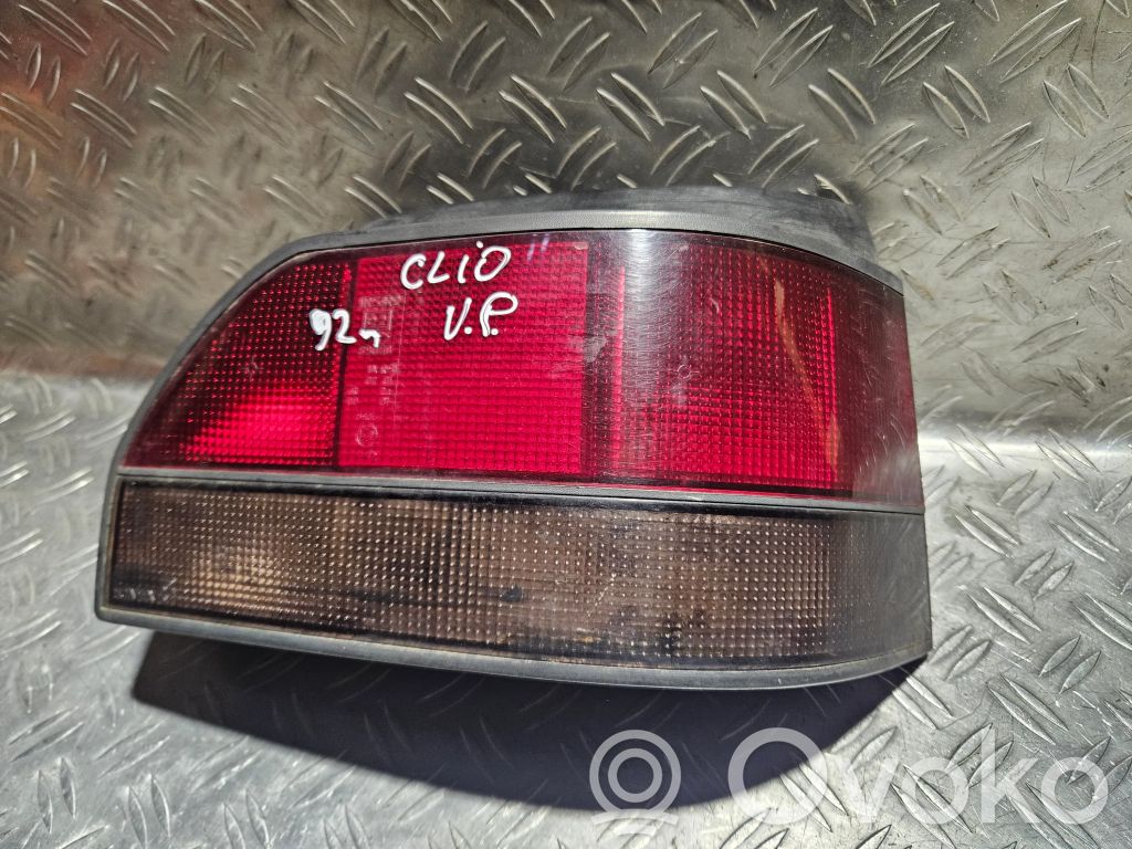 Renault Clio I Rear/tail lights 