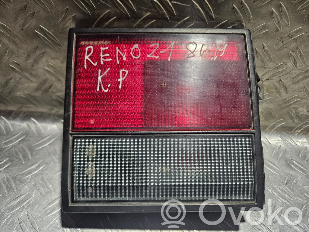 Renault 21 Takaluukun takavalot 