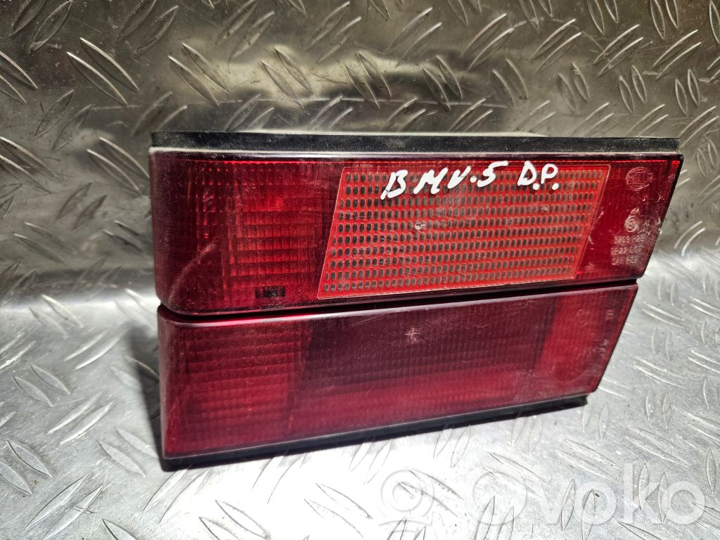 BMW 5 E34 Tailgate rear/tail lights 