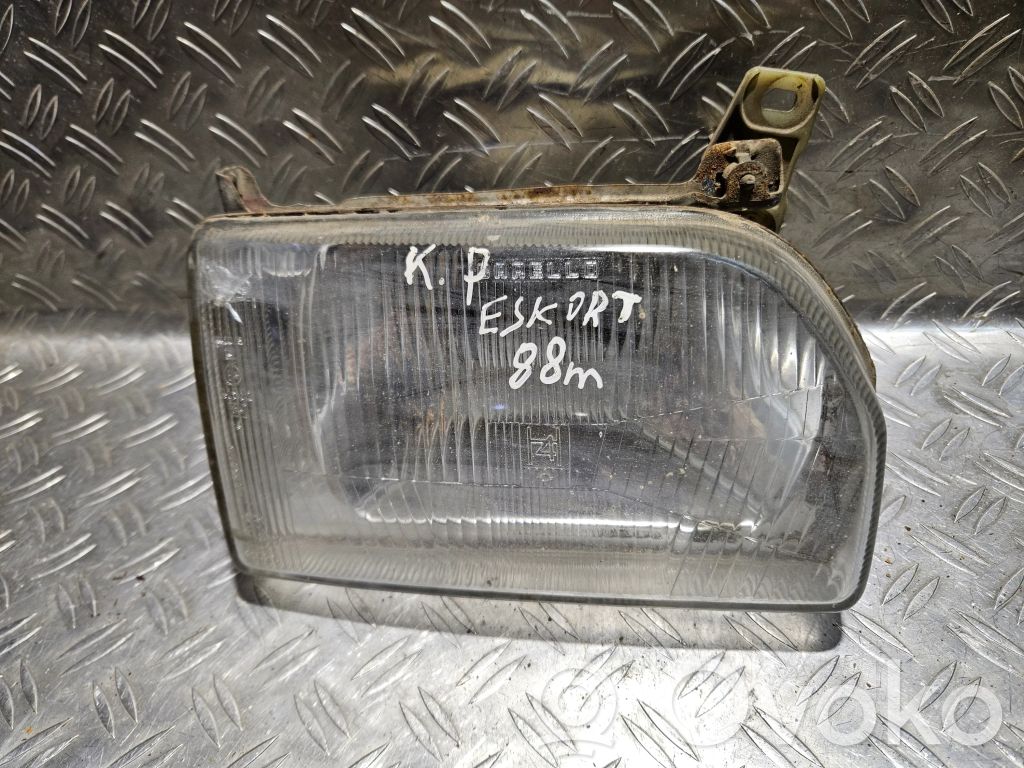 Ford Escort Headlight/headlamp 