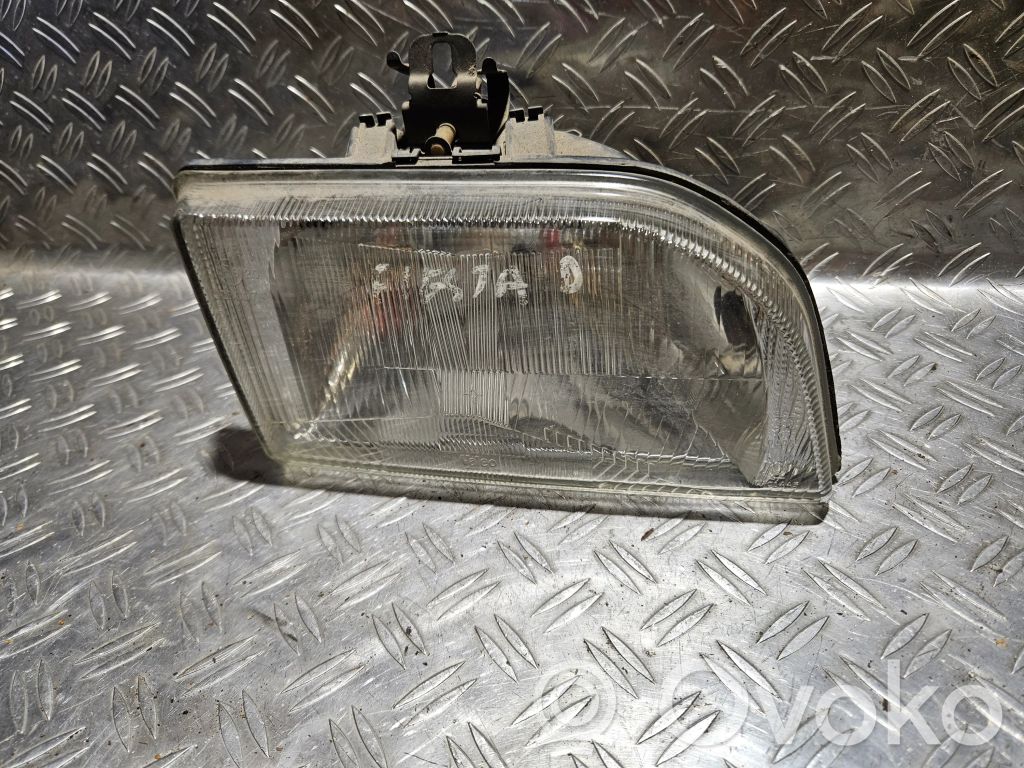 Ford Fiesta Headlight/headlamp 