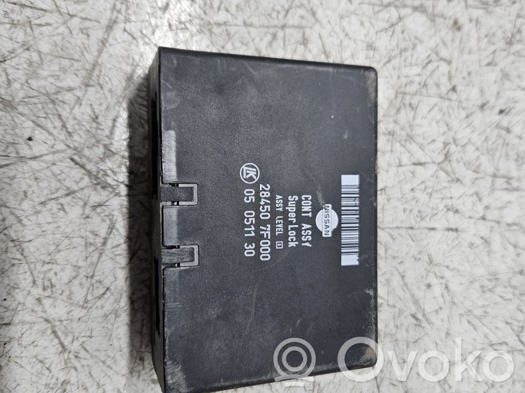 Nissan Terrano Door central lock control unit/module 
