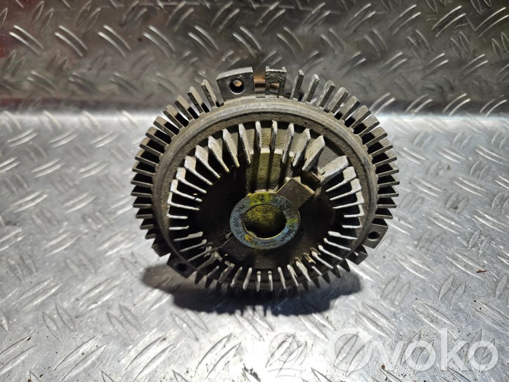 BMW 5 E34 Водяной насос 