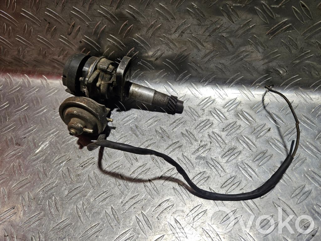 Mazda 626 Spark distributor 