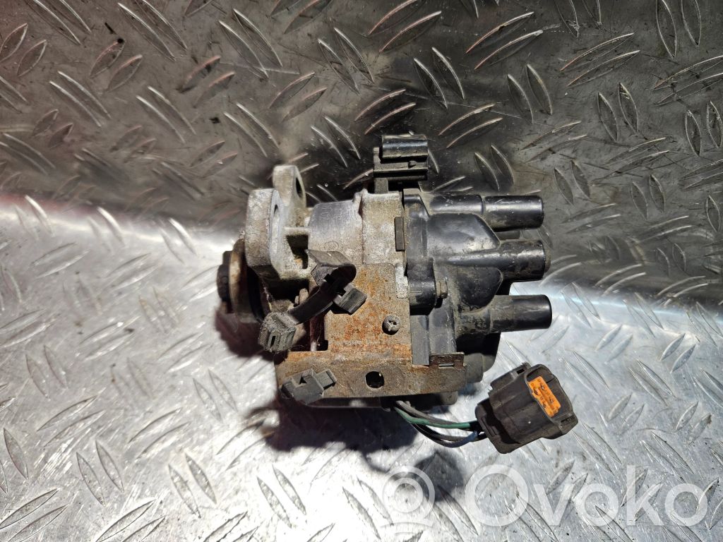 Mazda 121 Spark distributor 