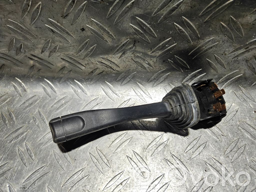 Opel Omega A Manetka / Przełącznik wycieraczek 