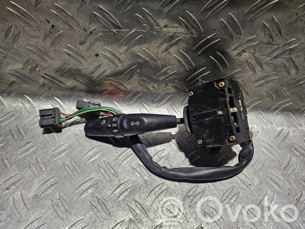 Hyundai Sonata Posūkių/ šviesų rankenėlė 