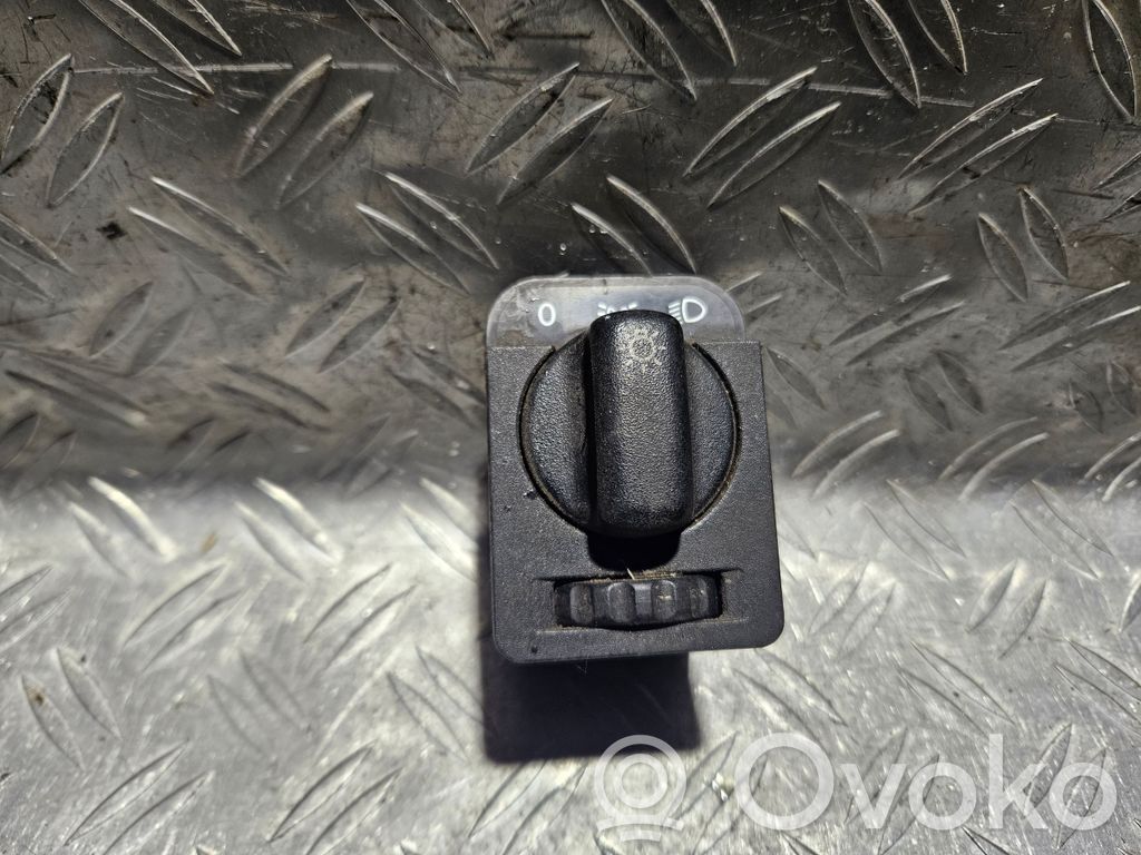 Opel Astra F Light switch 