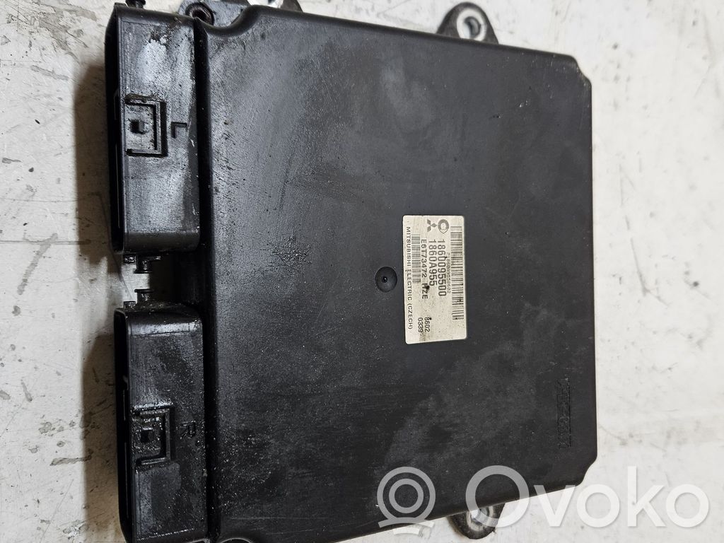 Mitsubishi Colt Engine control unit/module 