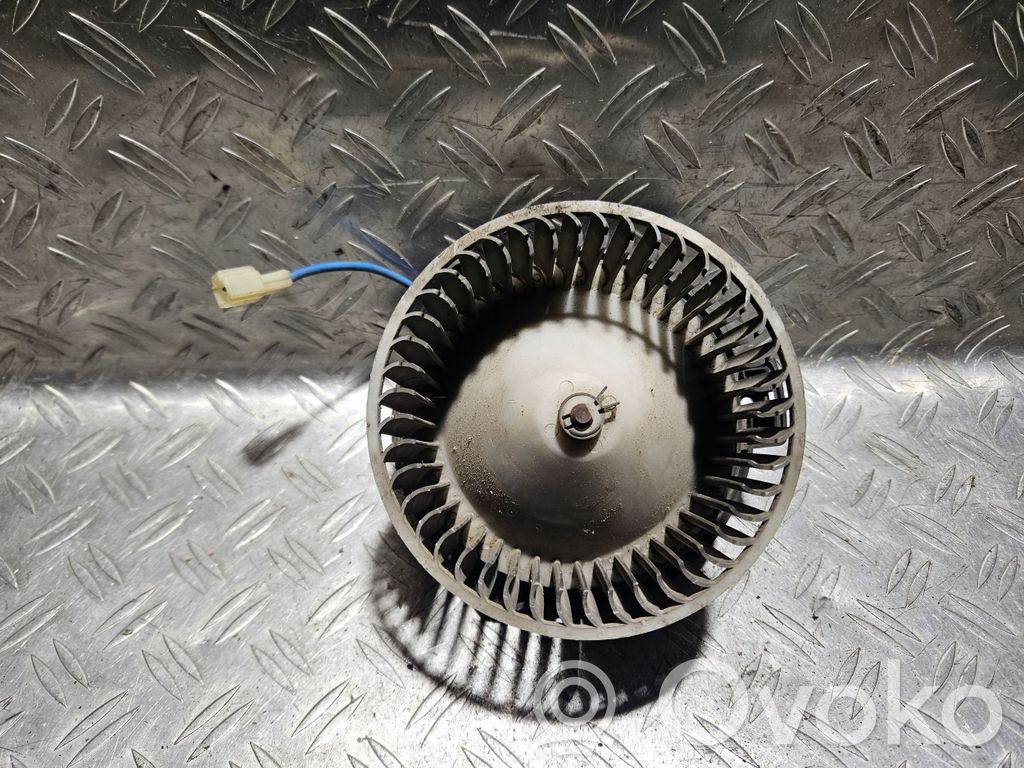 Mazda 323 Mazā radiatora ventilators 