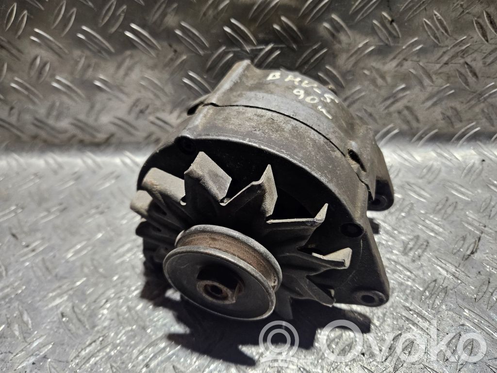 BMW 5 E34 Ģenerators 