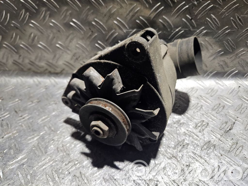 BMW 5 E34 Generator/alternator 