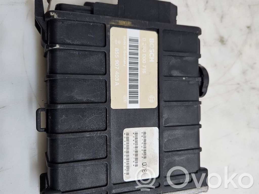 Volkswagen Golf III Engine control unit/module 