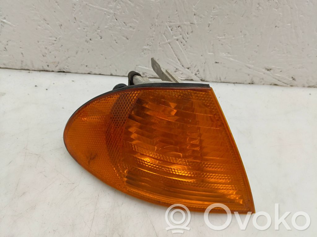 BMW 3 E46 Front indicator light 