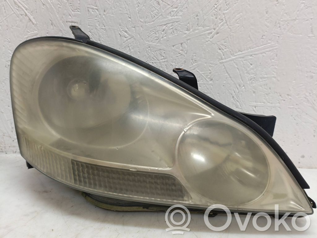 Toyota Avensis Verso Headlight/headlamp 