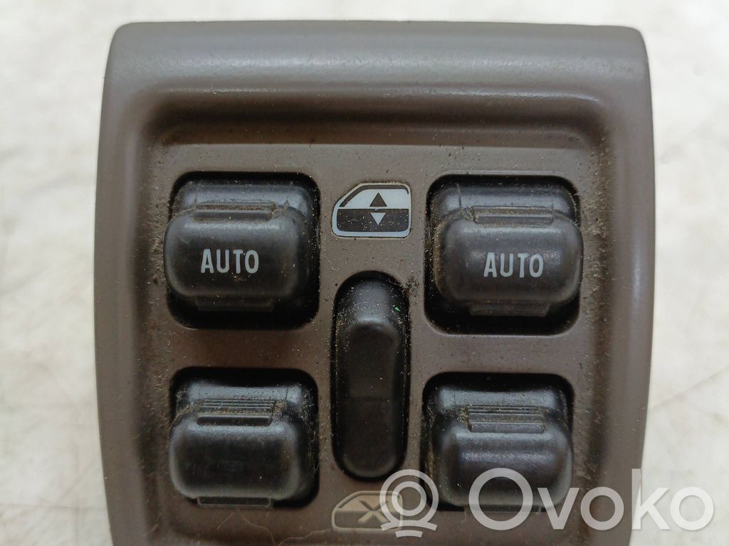 Chrysler PT Cruiser Electric window control switch 