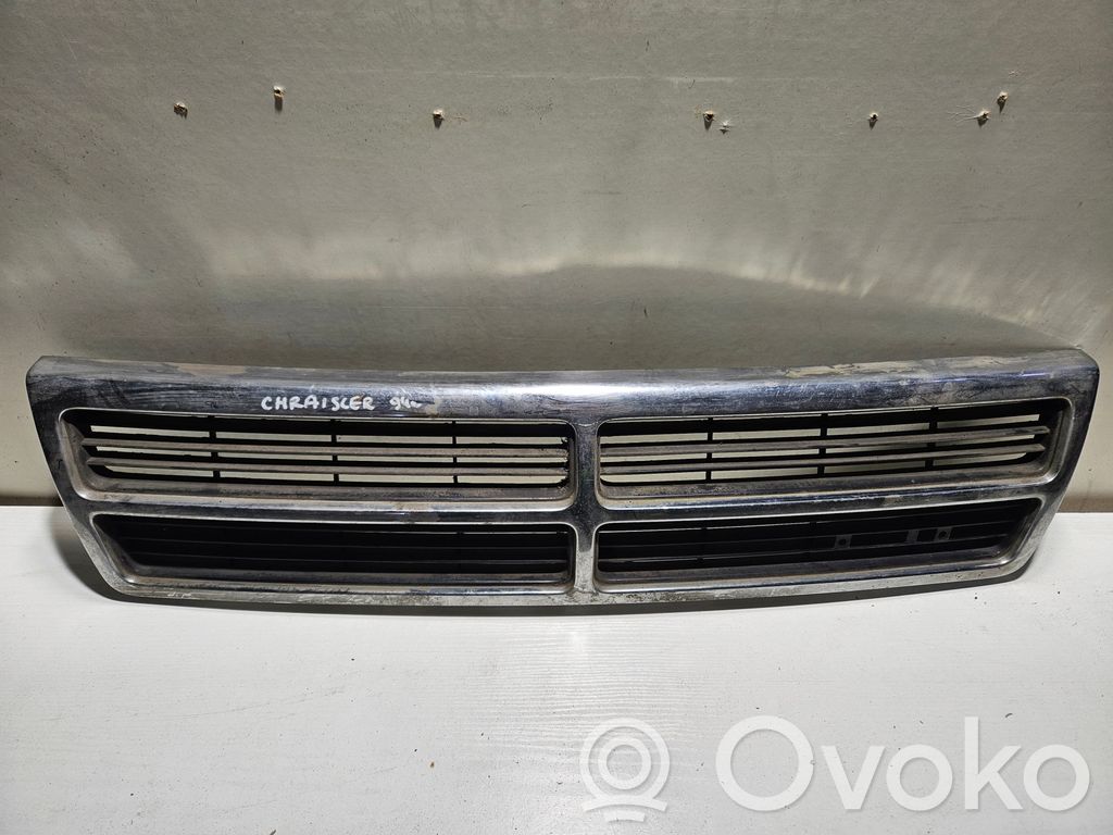 Chrysler Voyager Front grill 