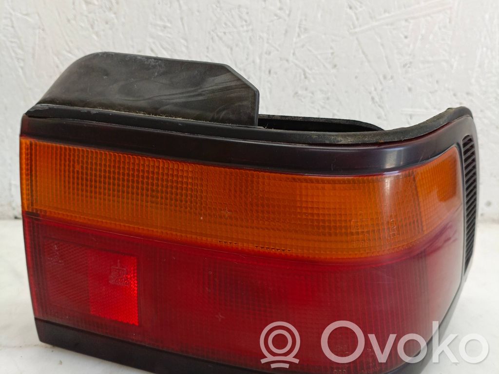 Honda Concerto Galinis žibintas kėbule 