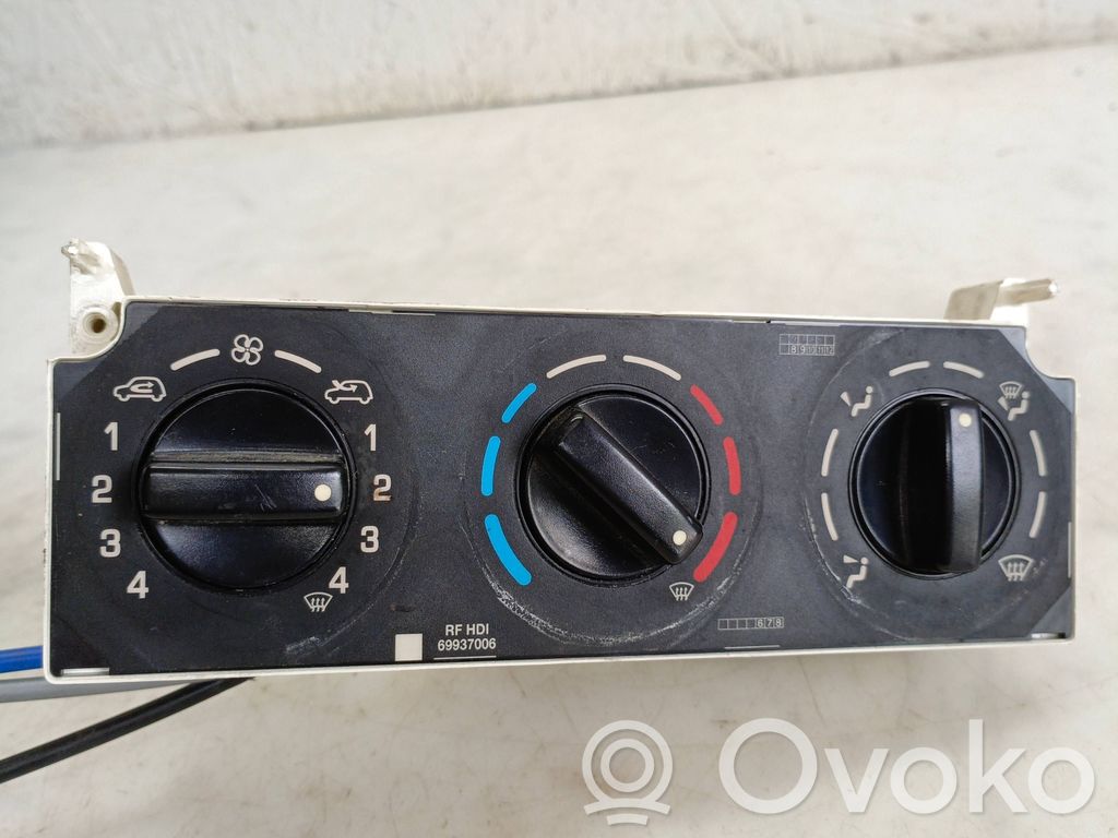 Peugeot Partner Climate control unit 