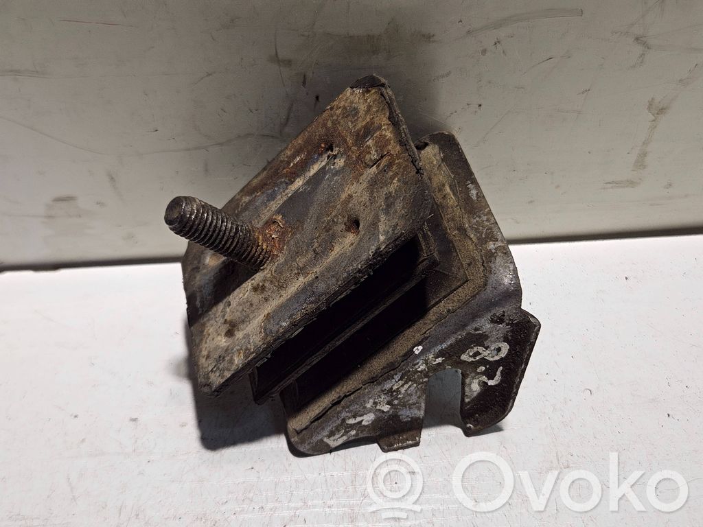 Renault Espace II Engine mount bracket 