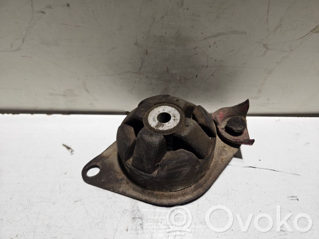 Audi 100 200 5000 C3 Engine mount bracket 