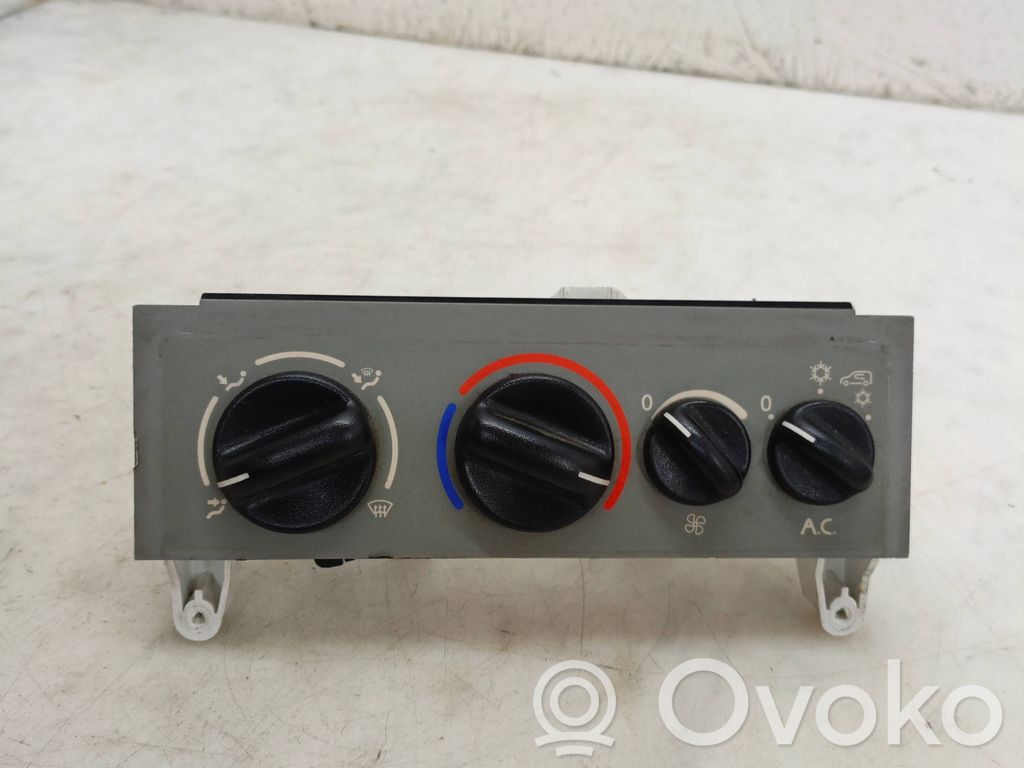 Renault Kangoo I Climate control unit 
