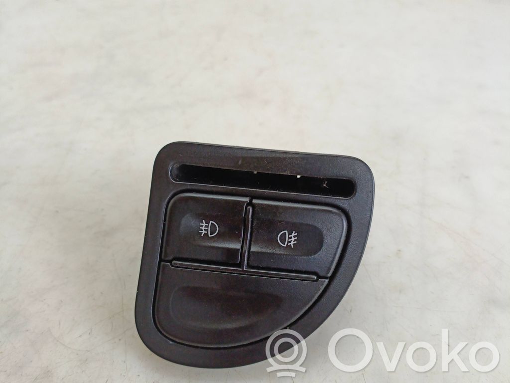 Daewoo Nubira Fog light switch 