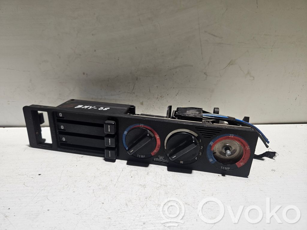 BMW 5 E34 Climate control unit 