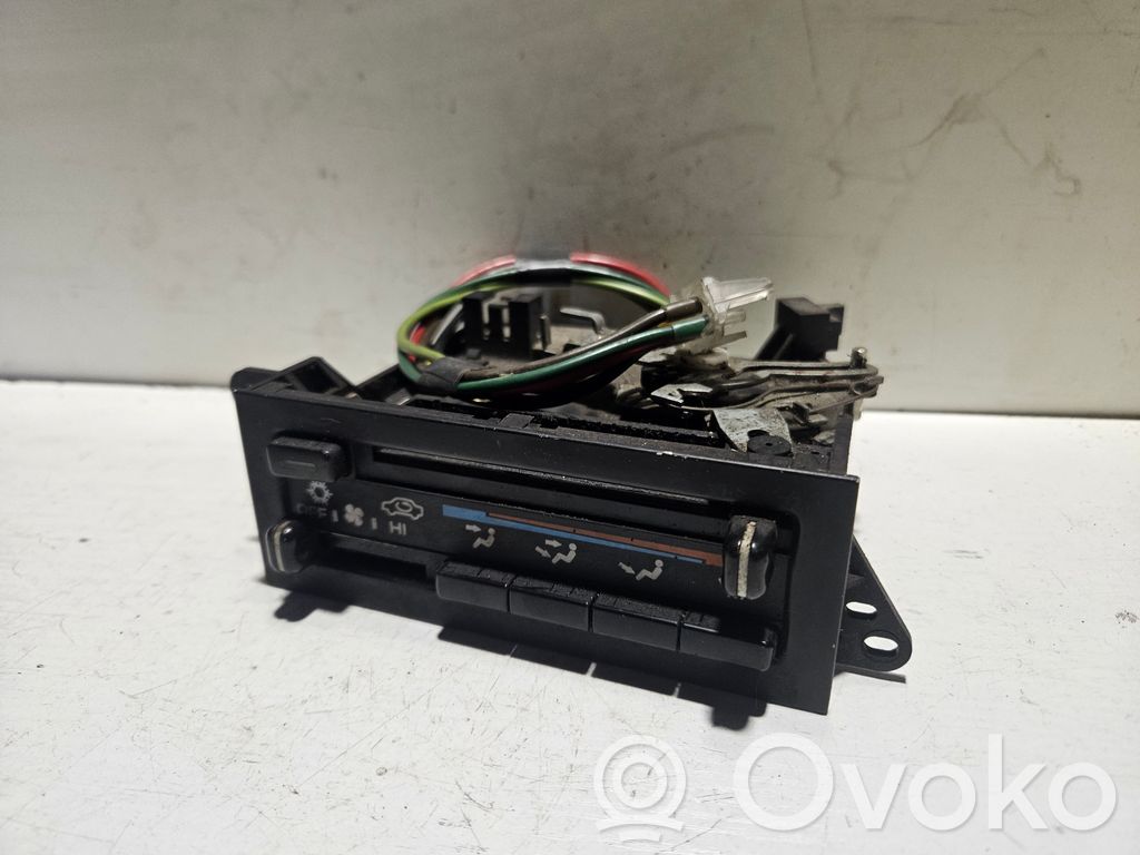 Chrysler Voyager Climate control unit 
