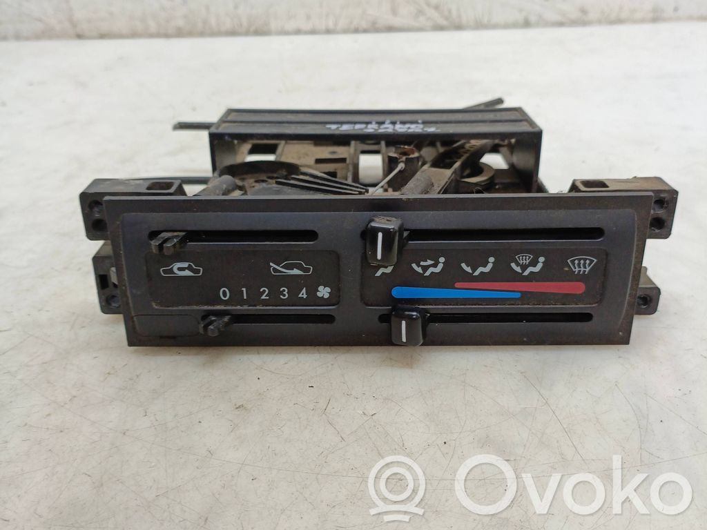 Nissan Terrano Climate control unit 