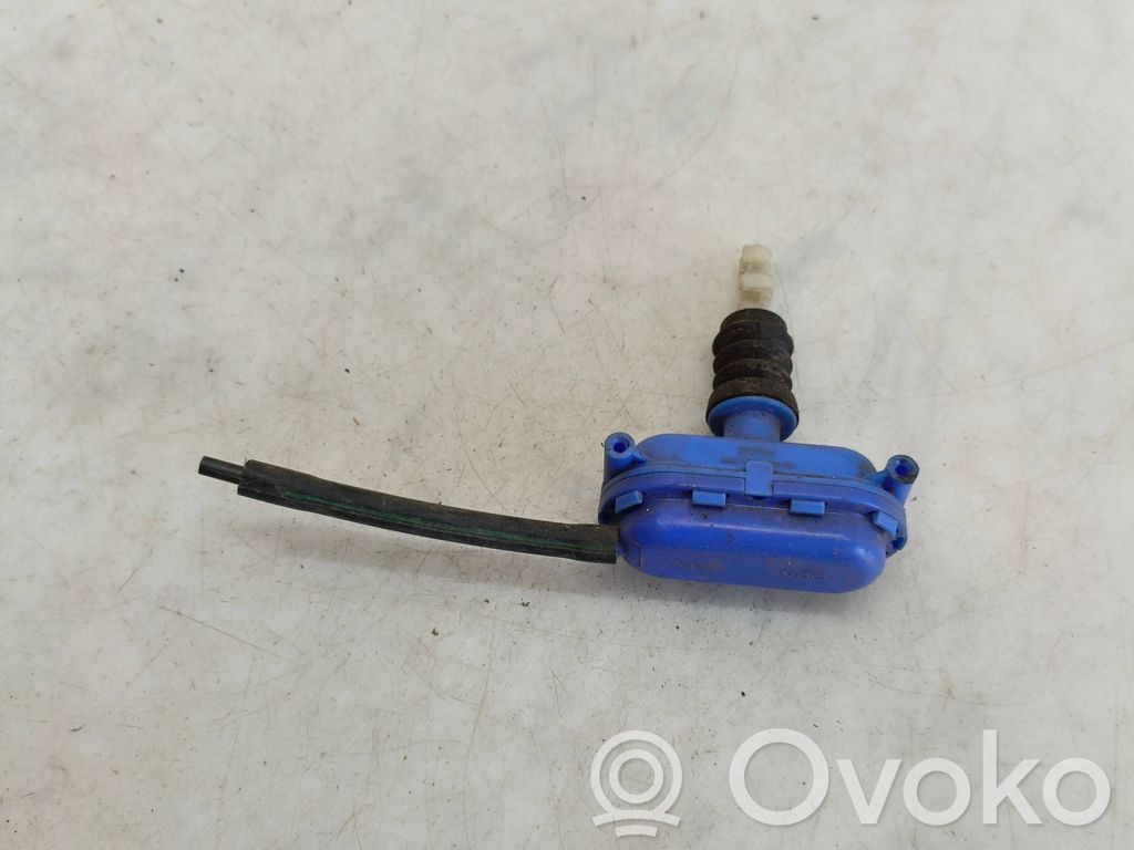 Audi 100 200 5000 C3 Central locking vacuum pump 