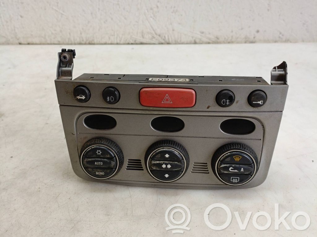 Alfa Romeo 147 Climate control unit 