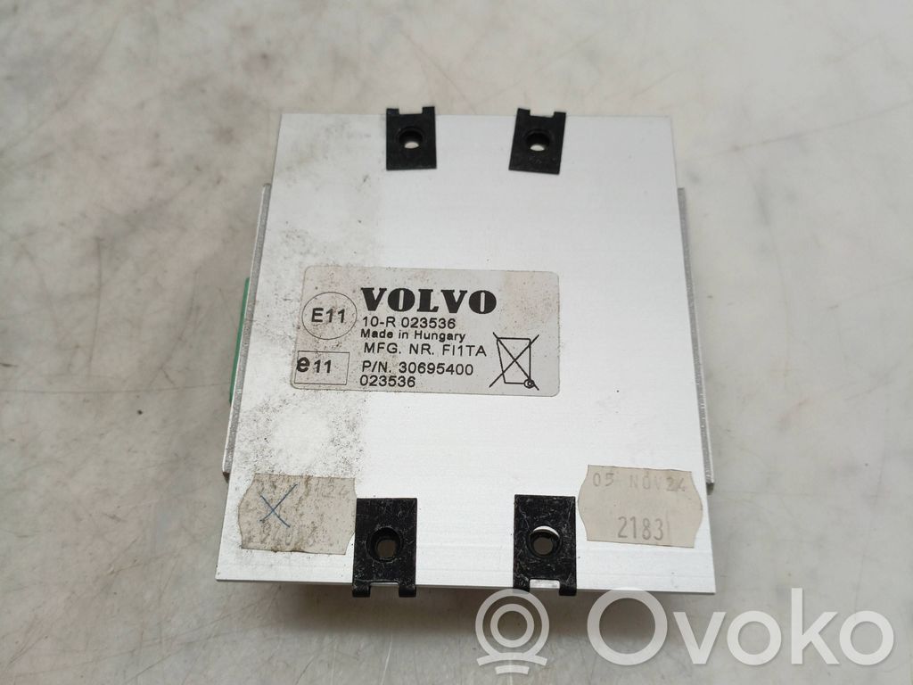 Volvo XC90 Radio/CD/DVD/GPS head unit 