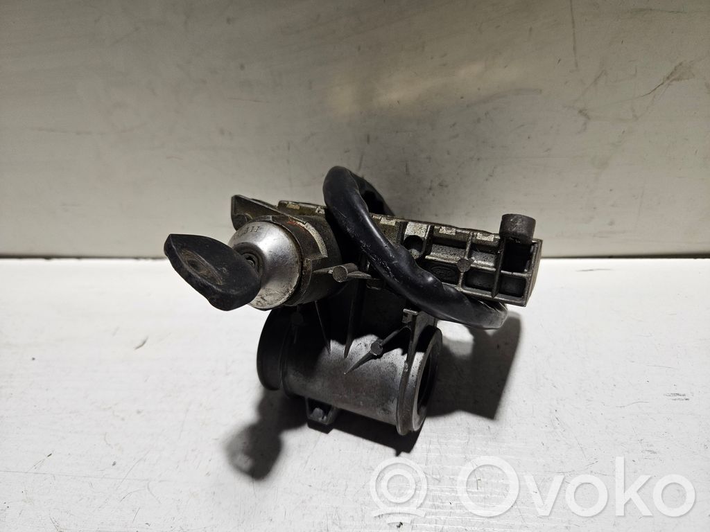 Ford Escort Užvedimo spynelė 