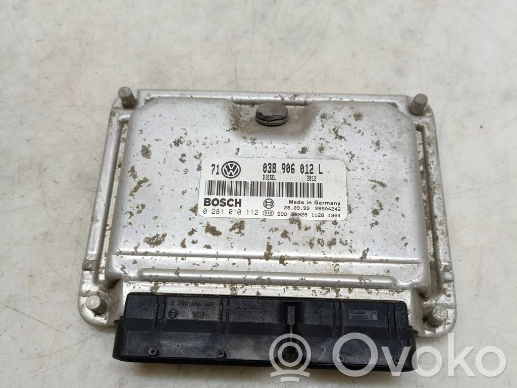 Volkswagen Golf IV Engine control unit/module 