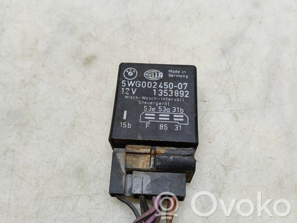 BMW 5 E12 Logu tīrītāju relejs 