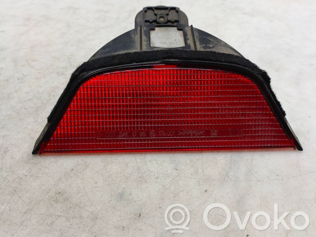 BMW 5 E39 Third/center stoplight 