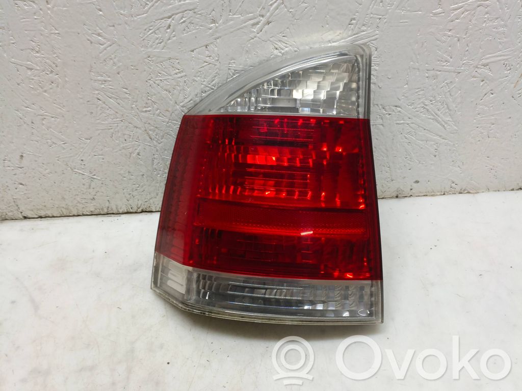 Opel Vectra C Lampă spate în caroserie 