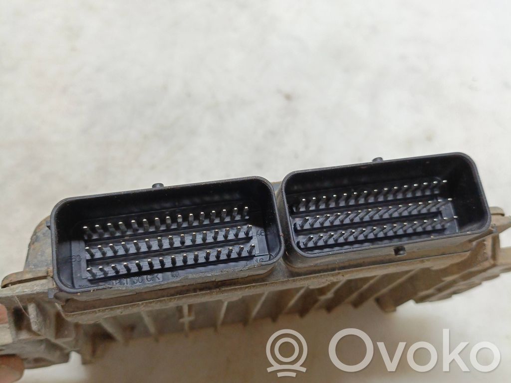 Renault Megane I Engine control unit/module 