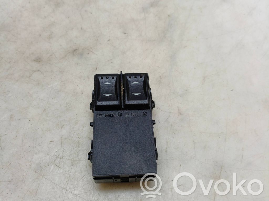 Ford Mondeo Mk III Electric window control switch 