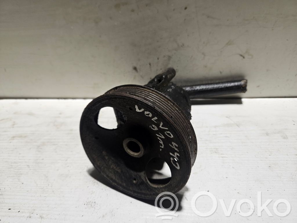 Volvo 440 Power steering pump 